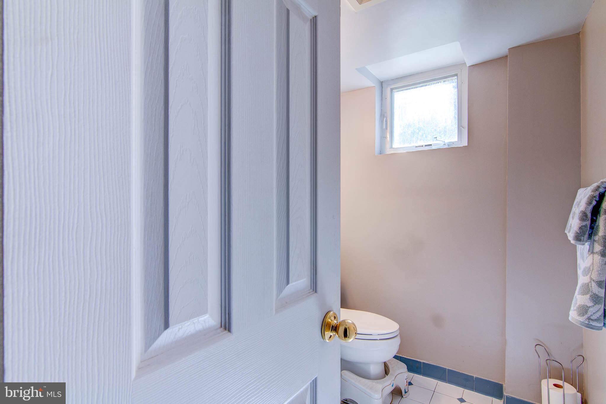 11531 Colt Terrace Silver Spring, MD 20902 - Photo 36 of 40 Gallery Image 36