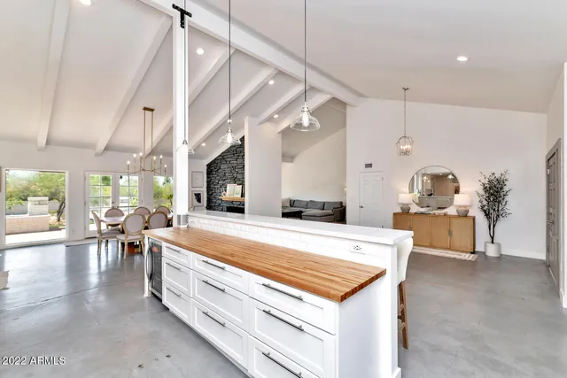 $14,995 | 3411 East Valley Vista Lane, Paradise Valley, AZ 85253