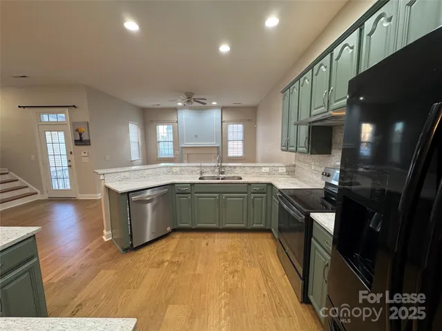 $2,695 | 10724 Alvarado Way, Charlotte, NC 28277