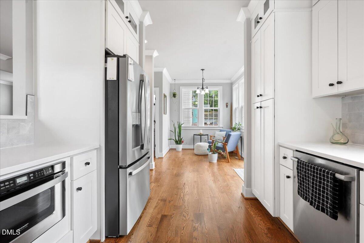 2931 Chapel Hill Road Durham, NC 27707 - Photo 11 of 33