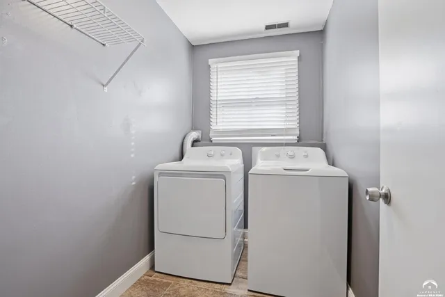 $329,900 | 3018 Topeka Lane, Lawrence, KS 66047