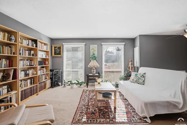 $329,900 | 3018 Topeka Lane, Lawrence, KS 66047