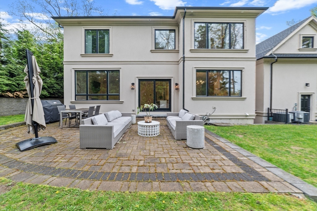 19 Boulder Road Newton, MA 02459 - Photo 39 of 42