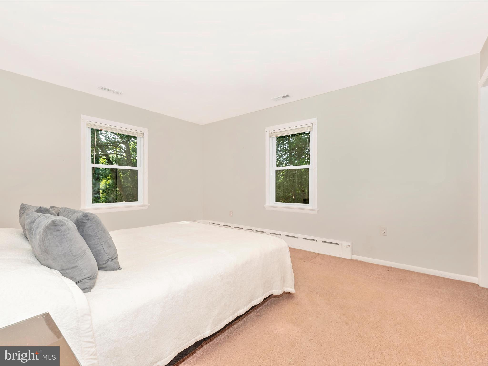 7502 Ridge Road Frederick, MD 21702 - Photo 24 of 61 1st bedroom on main level
