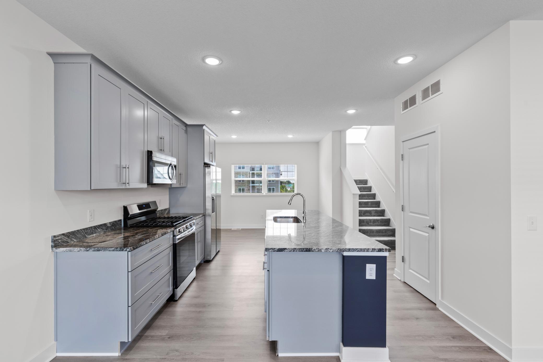 3159 Clover Ridge Drive Chaska, MN 55318 - Photo 3 of 26