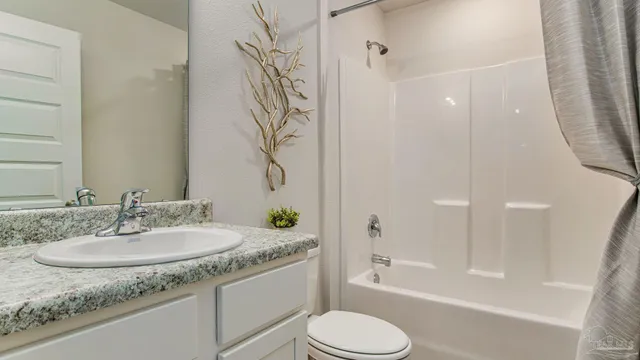 $270,900 | 6485 Firefly Drive, Milton, FL 32583