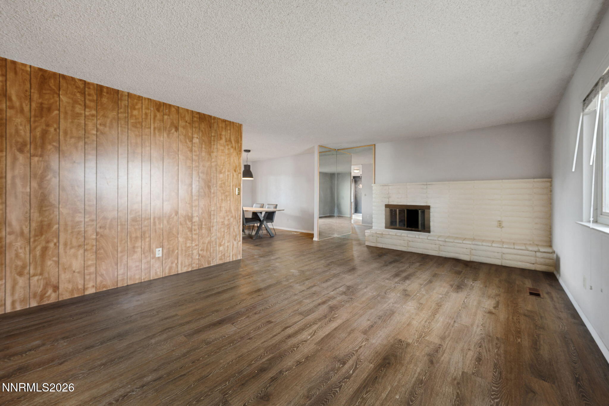 2720 Judith Lane Reno, NV 89503 - Photo 9 of 28 49-web-or-mls-2720 Judith-2