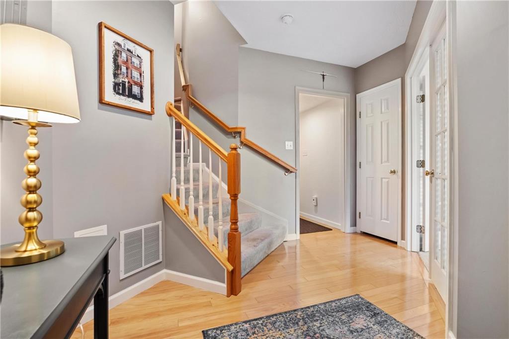 4007 Village Run Road Wexford, PA 15090 - Photo 8 of 39 Gallery Image 8