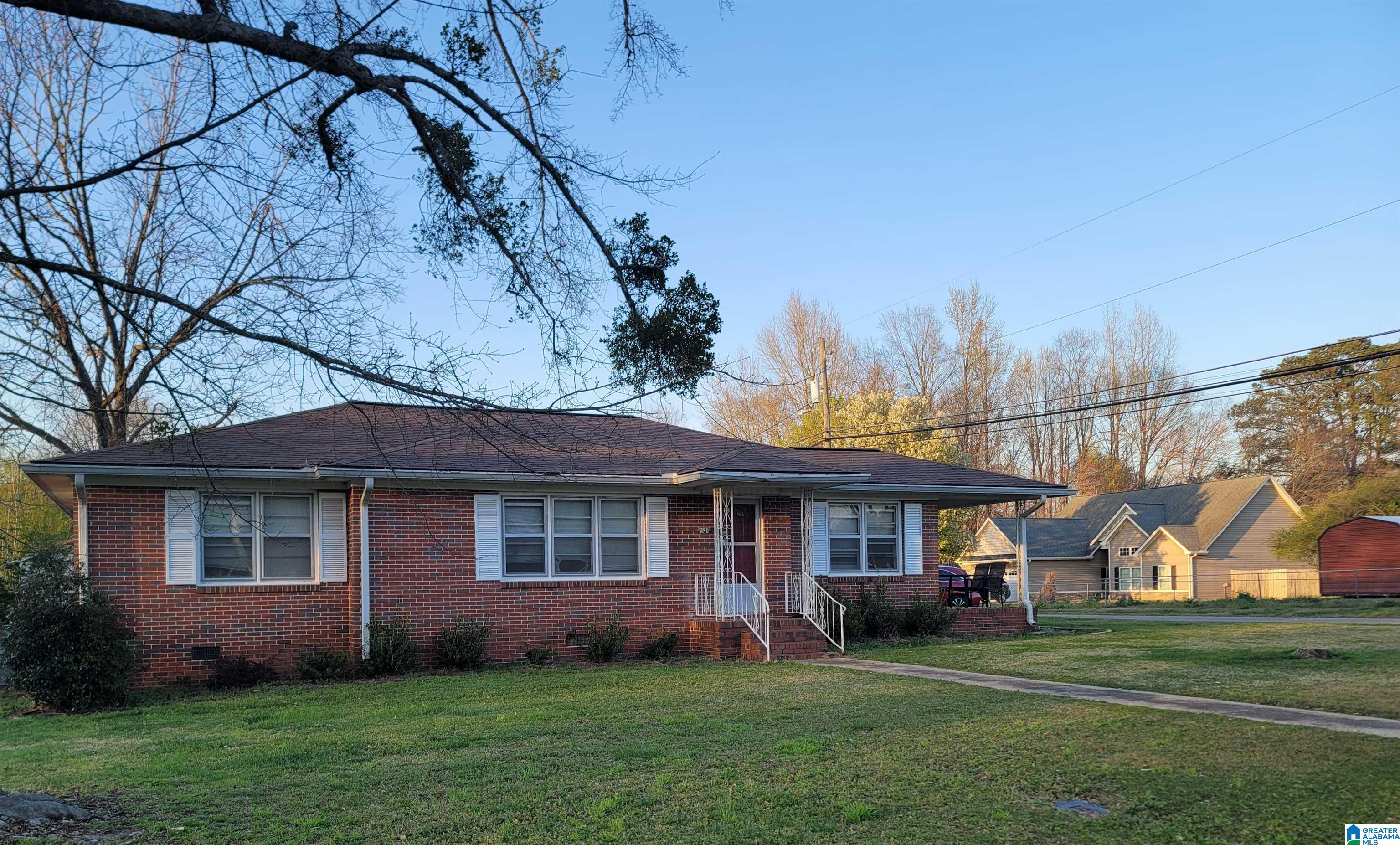 501 Main Street Weaver, AL 36277 - Photo 4 of 34