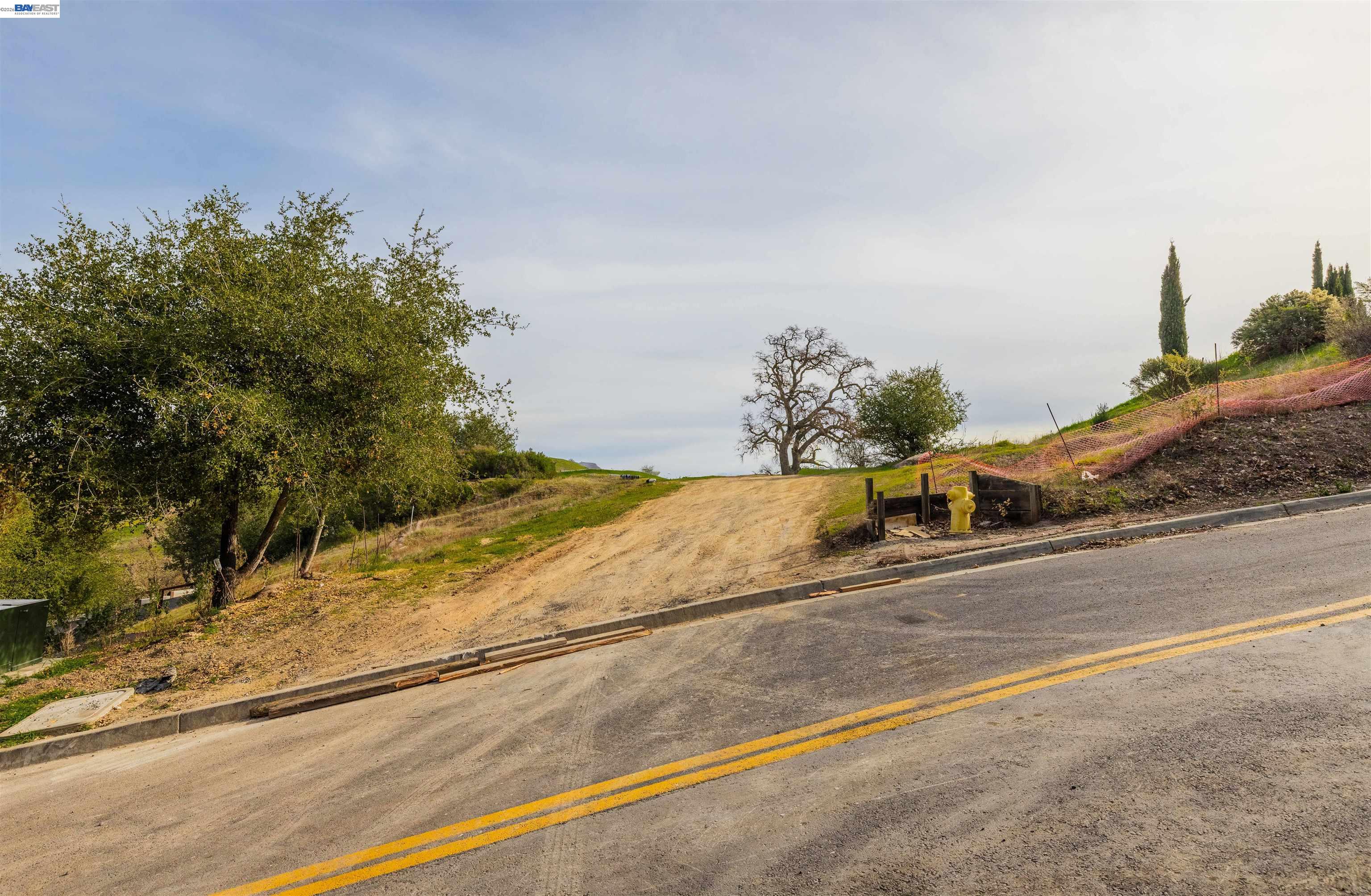 529 Vista Ridge Drive Milpitas, CA 95035 - Photo 6 of 15 a view of a street view