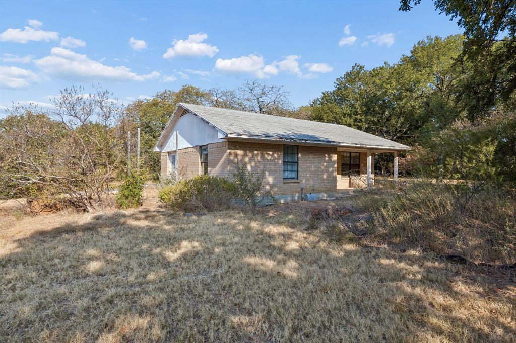 2301 Moseley Road Cross Roads, TX 76227 - Photo 18 of 28 Gallery Image 18
