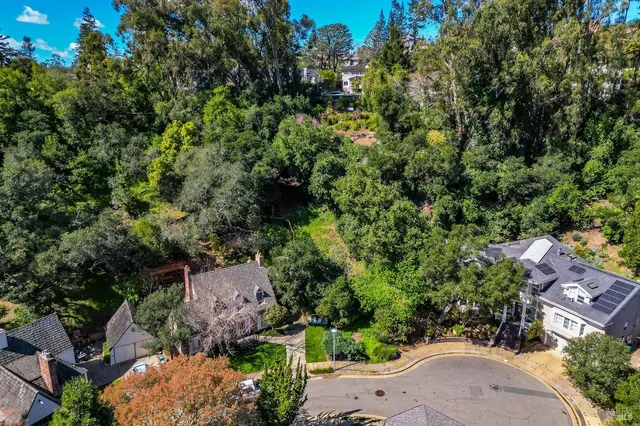 $549,000 | 22 Valant Place, Piedmont, CA 94610