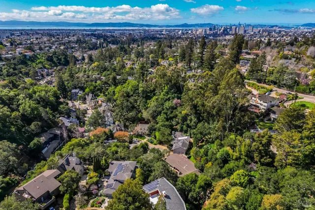 $549,000 | 22 Valant Place, Piedmont, CA 94610