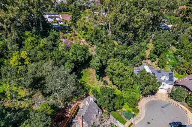 $549,000 | 22 Valant Place, Piedmont, CA 94610