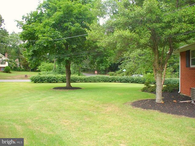 915 Hillcrest Road Hanover, MD 21076 - Photo 13 of 30 Exterior (General)