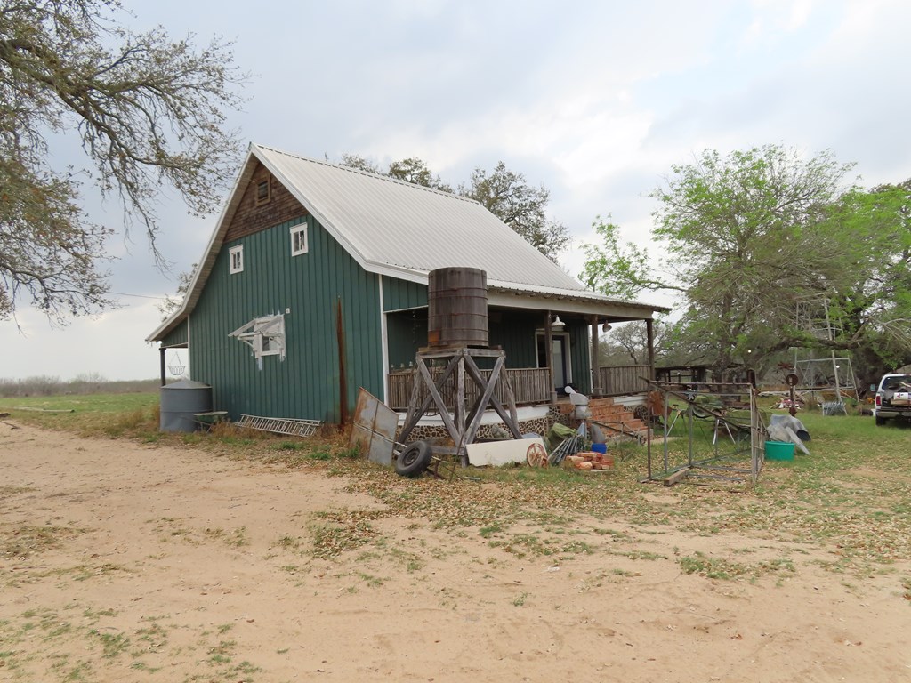 678 Tank Hollow Poteet, TX 78065 - Photo 5 of 24 Back side