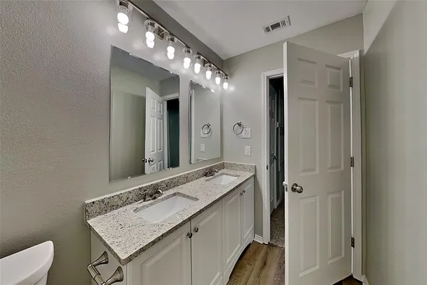 $2,725 | 1112 Foxglove Lane, Burleson, TX 76028