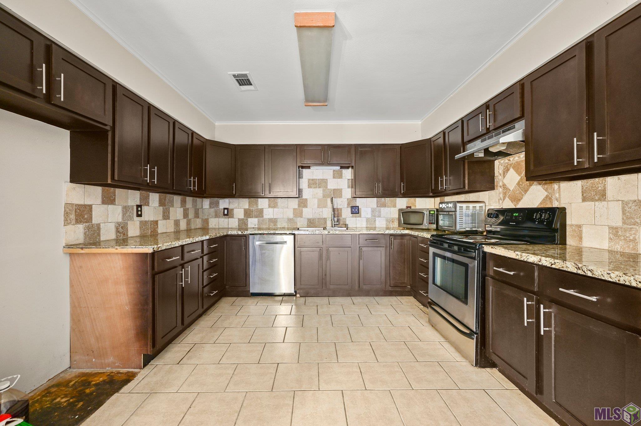 5626 Moorstone Drive Baton Rouge, LA 70820 - Photo 6 of 21