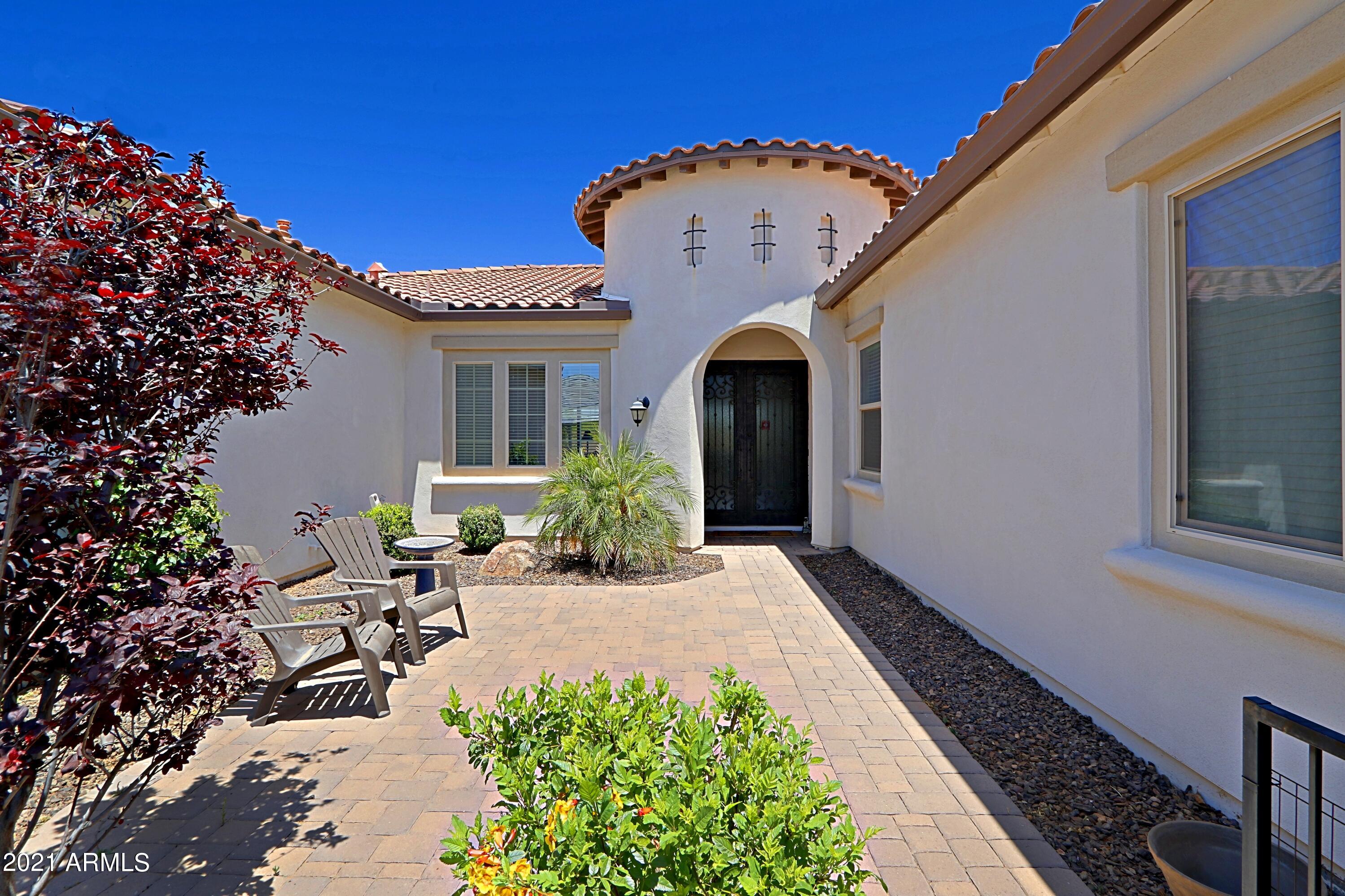 19232 Walnut Road Queen Creek, AZ 85142 - Photo 4 of 52 Courtyard