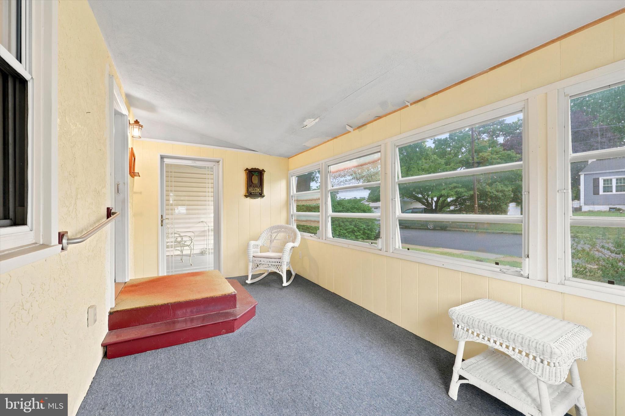 103 Wellington Road Aston, PA 19014 - Photo 21 of 24 Enclosed front porch