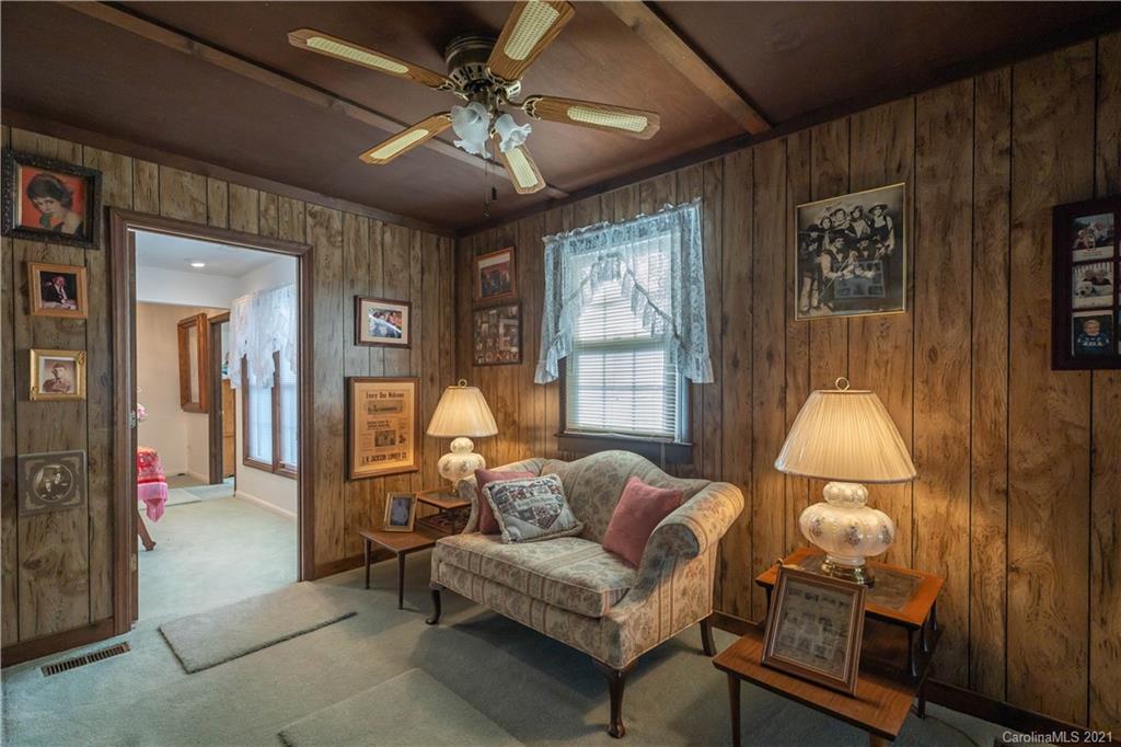 4488 Pax Hill Road Morganton, NC 28655 - Photo 21 of 42 Gallery Image 21