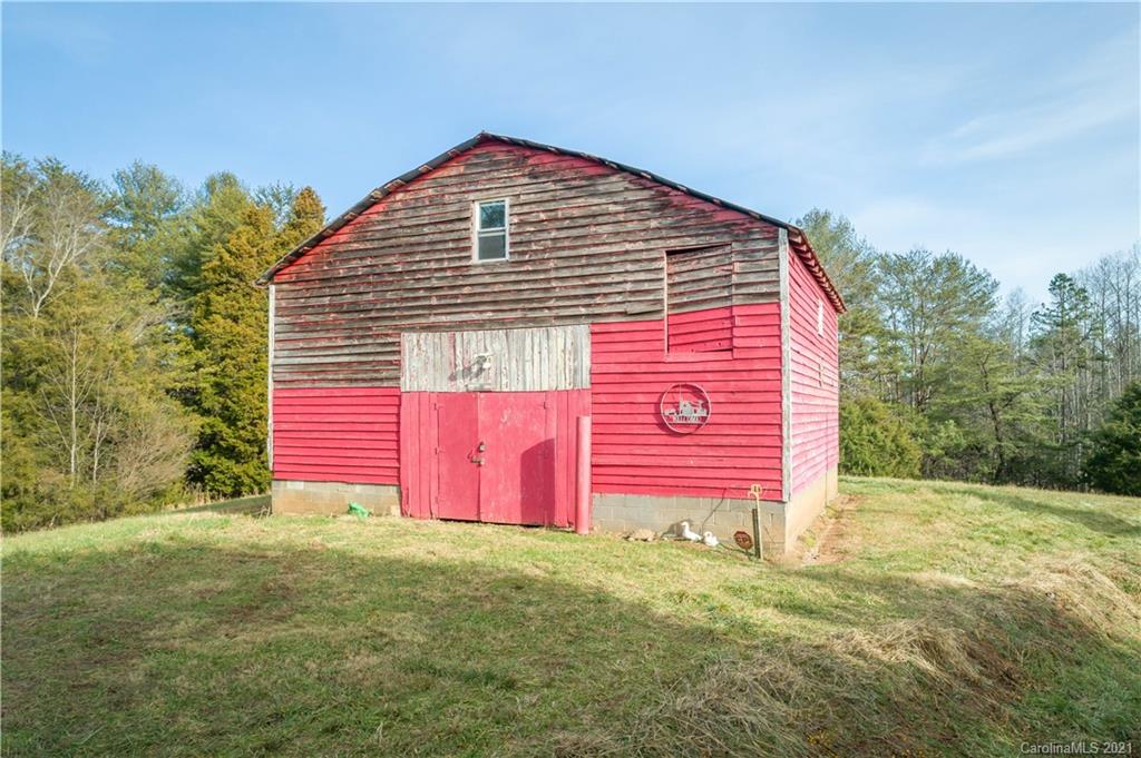 4488 Pax Hill Road Morganton, NC 28655 - Photo 7 of 42 Gallery Image 7