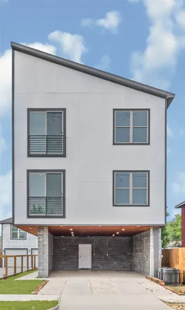 $2,450 | 5623 Eskridge Street, Unit A, Houston, TX 77023