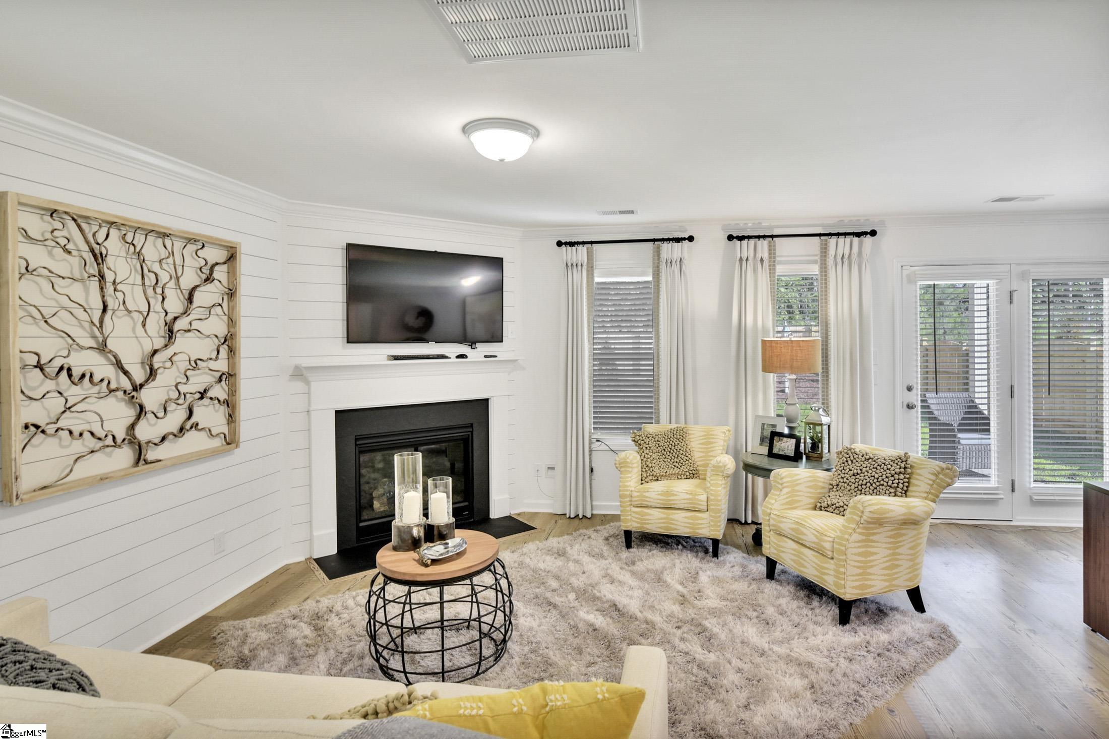 1237 Paramount Drive Lyman, SC 29365 - Photo 9 of 27 Gallery Image 9