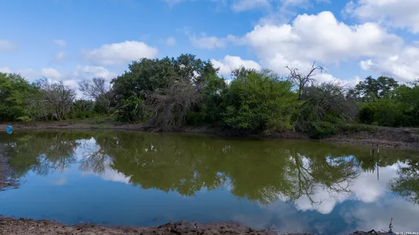 $1,350,000 | 7915 County Road 203, Beeville, TX 78102
