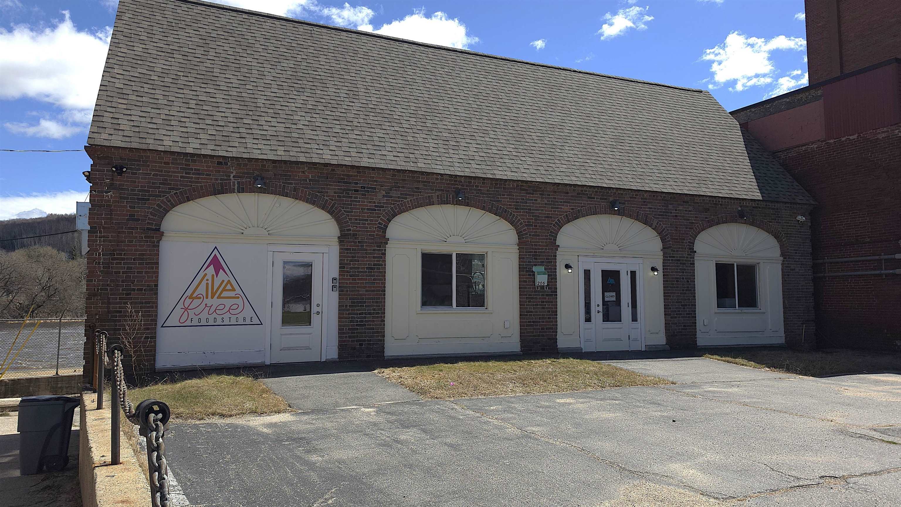 206 Main Street Berlin, NH 03570 - Photo 1 of 39