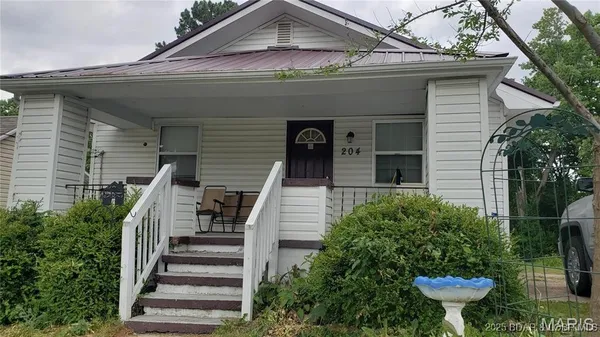 204 4th Street, Dixon, MO 65459