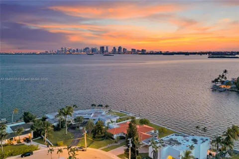 $10,750,000 | 7500 West Treasure Drive, North Bay Village, FL 33141