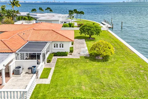 $10,750,000 | 7500 West Treasure Drive, North Bay Village, FL 33141