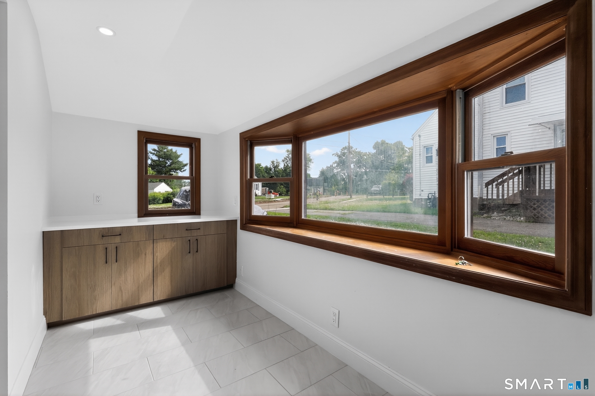 30 Jarvis Road Manchester, CT 06040 - Photo 14 of 27