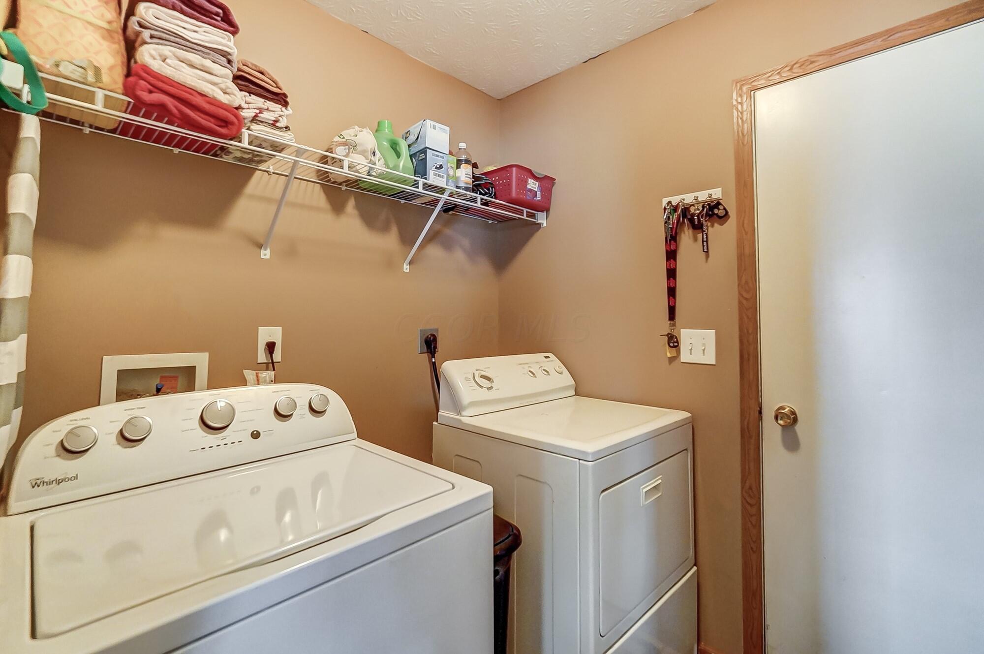2533 Locksley Road Grove City, OH 43123 - Photo 24 of 34 First Floor Laundry