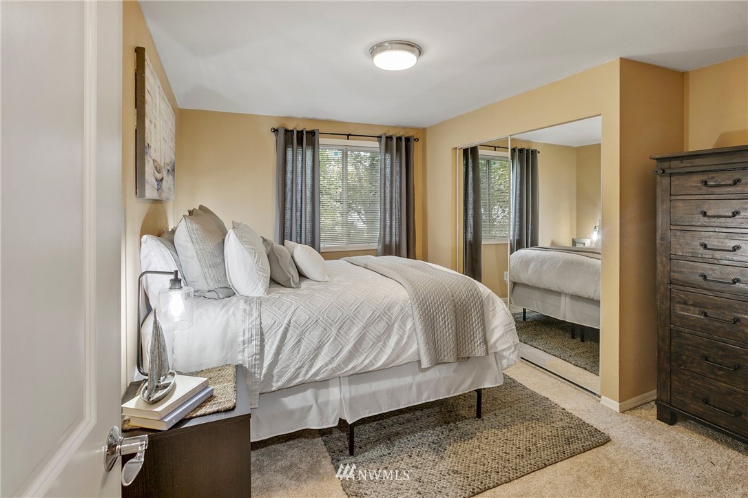 17624 Valley Cir Drive Bothell, WA 98012 - Photo 18 of 40 Gallery Image 18