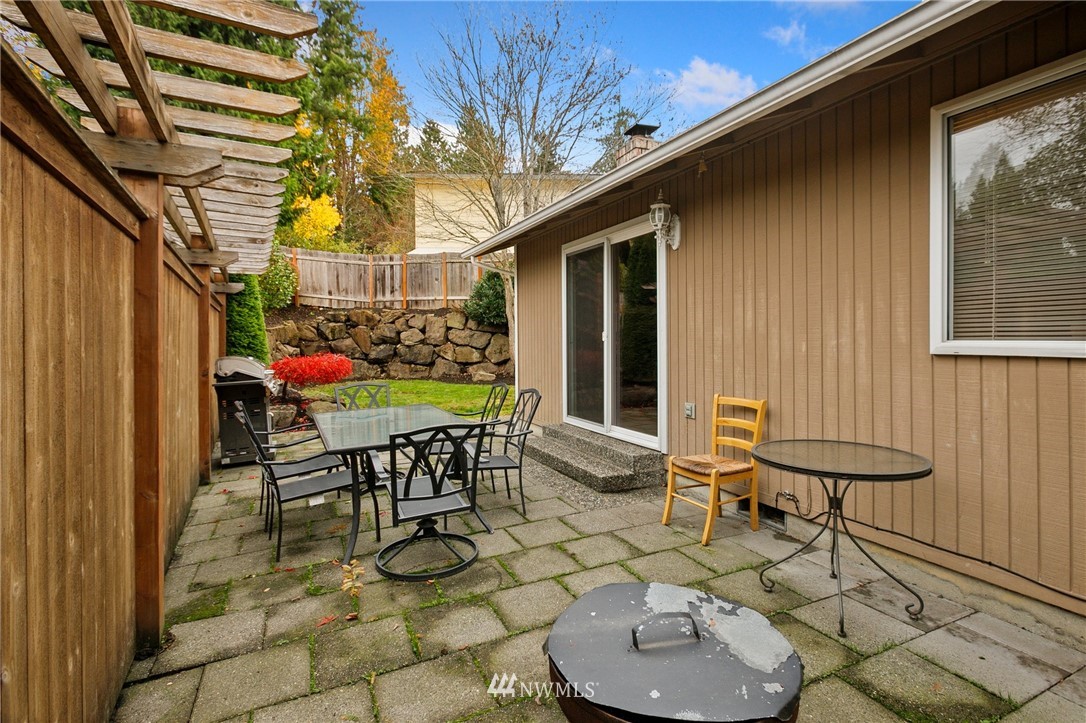 17624 Valley Cir Drive Bothell, WA 98012 - Photo 26 of 40 Gallery Image 26