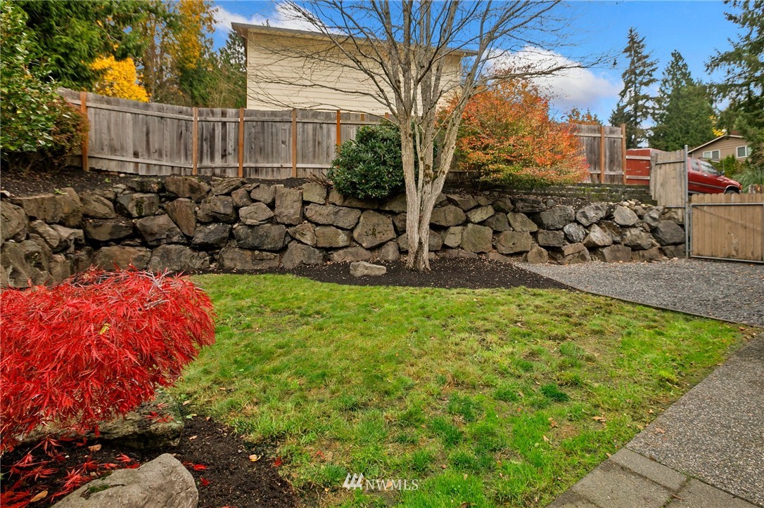 17624 Valley Cir Drive Bothell, WA 98012 - Photo 30 of 40 Gallery Image 30