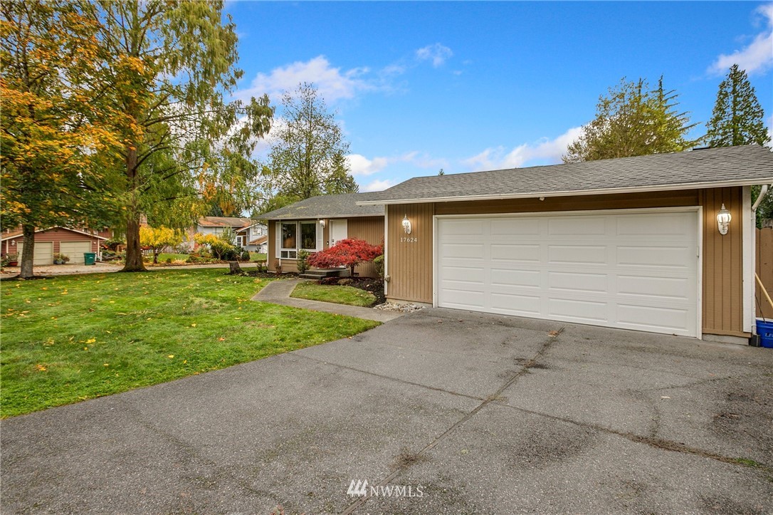 17624 Valley Cir Drive Bothell, WA 98012 - Photo 33 of 40 Gallery Image 33