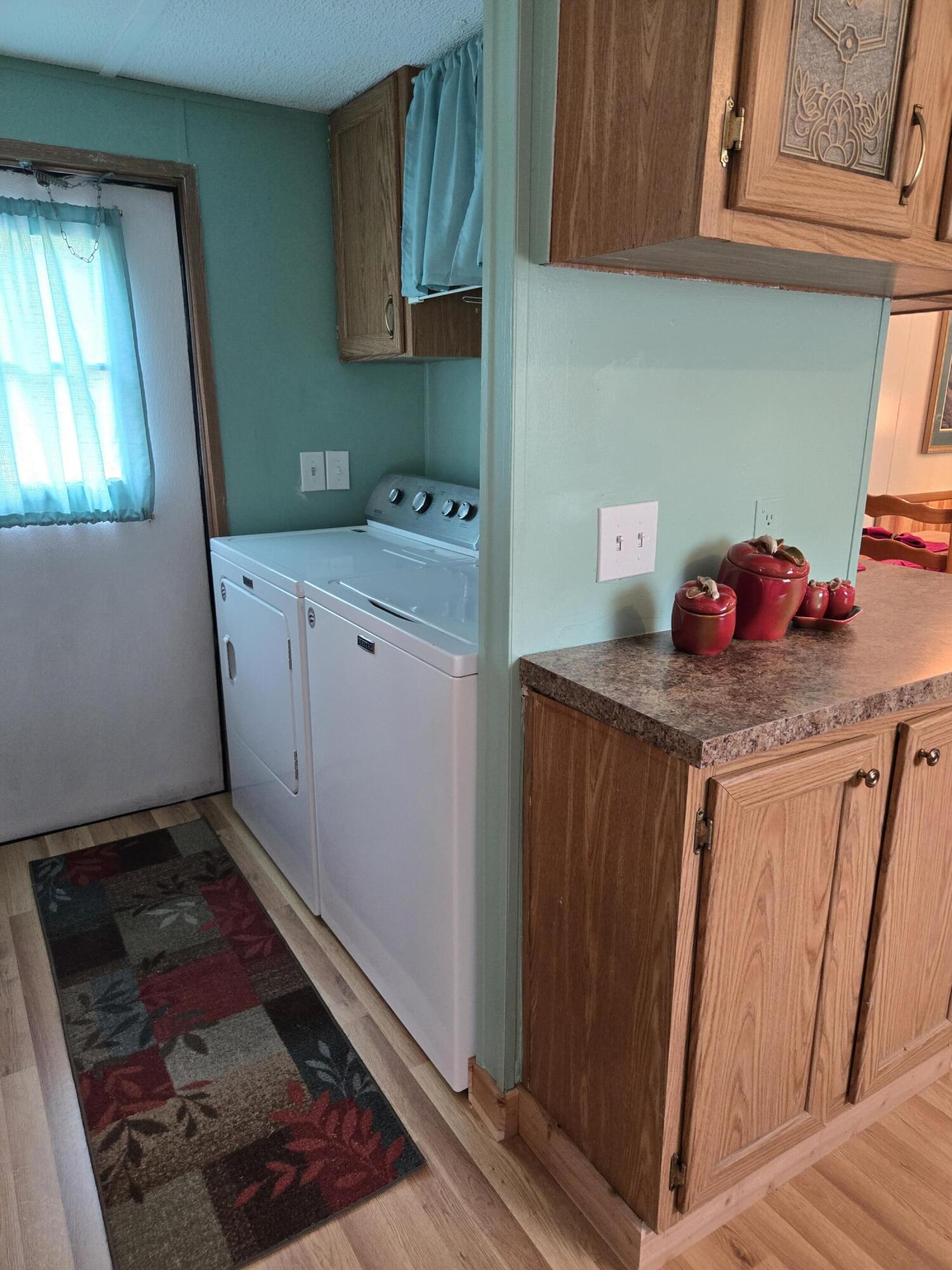 2174 Lambert Road Berea, KY 40403 - Photo 22 of 29 J laundry