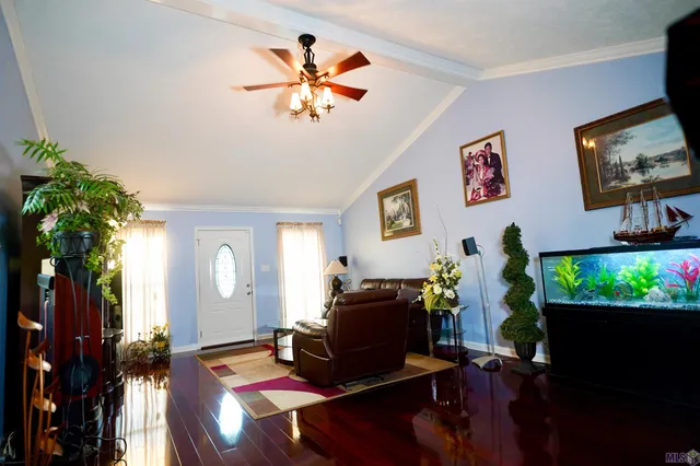 $233,000 | 712 Westwind Drive, Alexandria, LA 71303