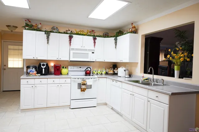 $233,000 | 712 Westwind Drive, Alexandria, LA 71303