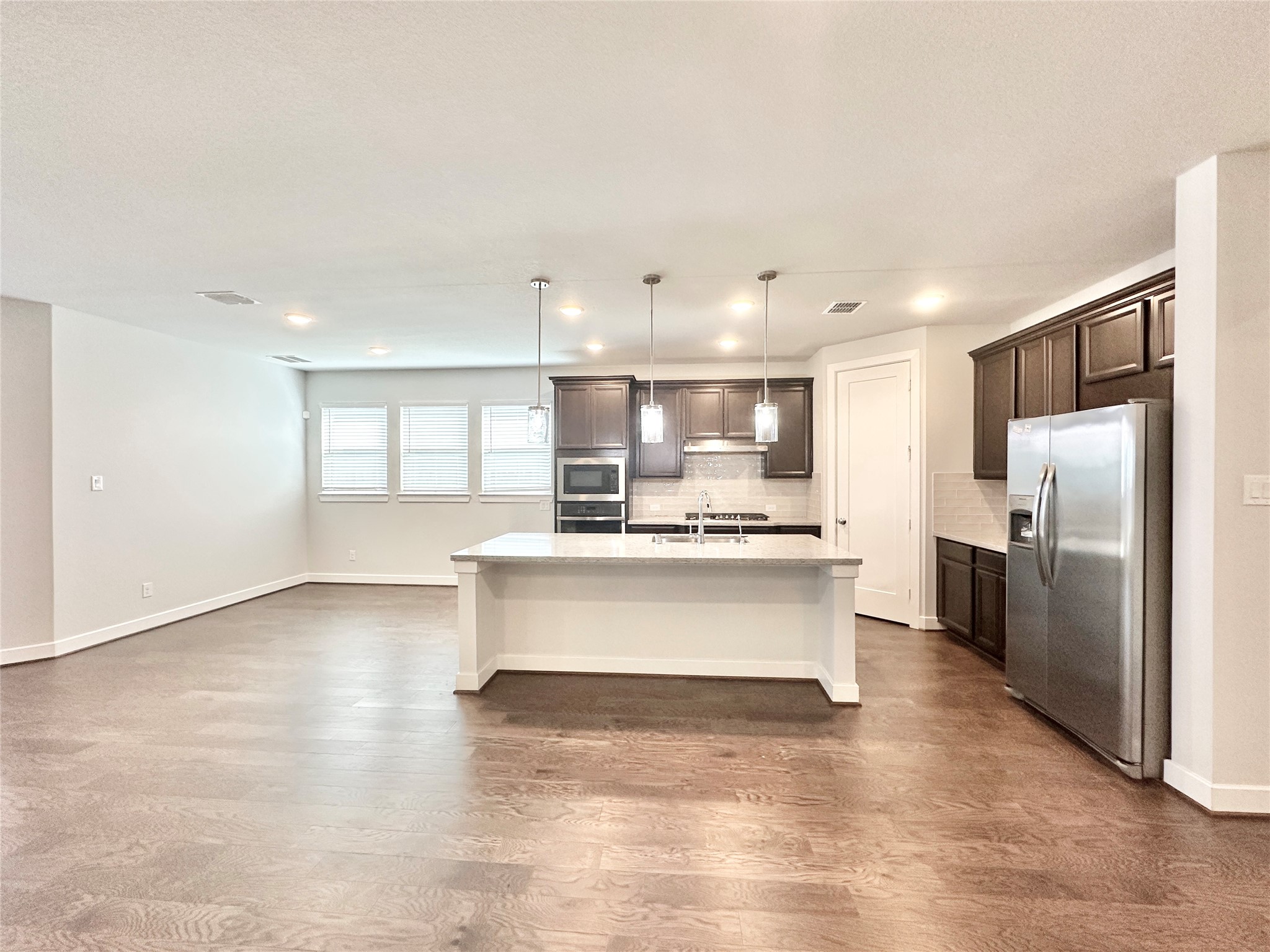 9218 Rocking Plain Lane Cypress, TX 77433 - Photo 10 of 26