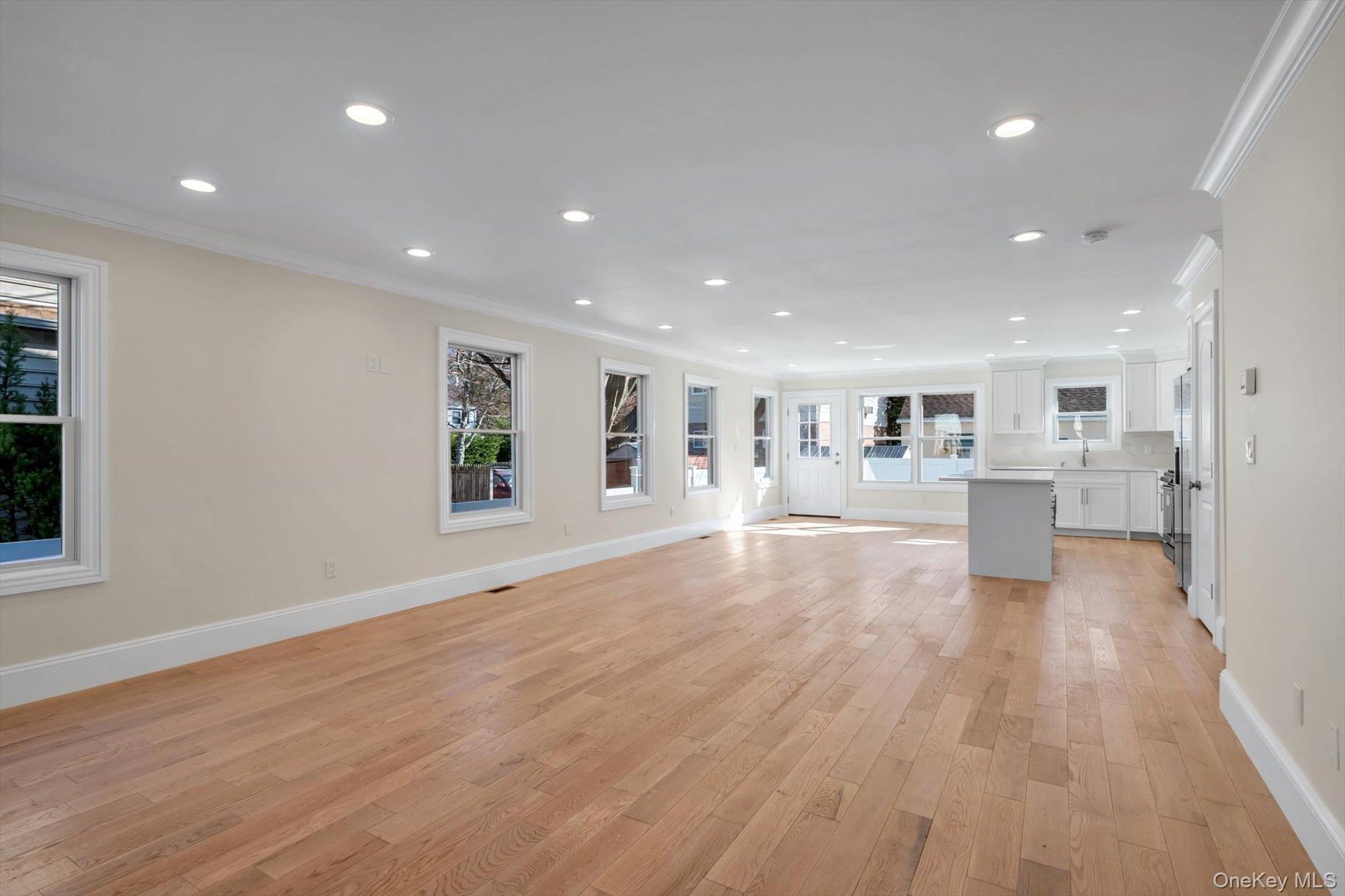 68 Edgewood Road, Unit B Port Washington, NY 11050 - Photo 2 of 22