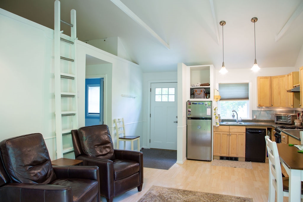 67 Grant Road Newmarket, NH 03857 - Photo 6 of 22 Gallery Image 6
