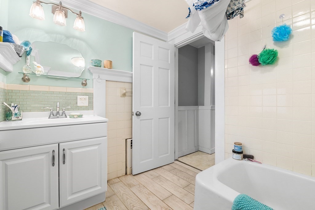 44 Cherry Street, Unit 2 Swampscott, MA 01907 - Photo 17 of 27