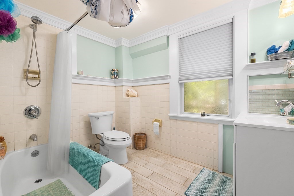 44 Cherry Street, Unit 2 Swampscott, MA 01907 - Photo 20 of 27