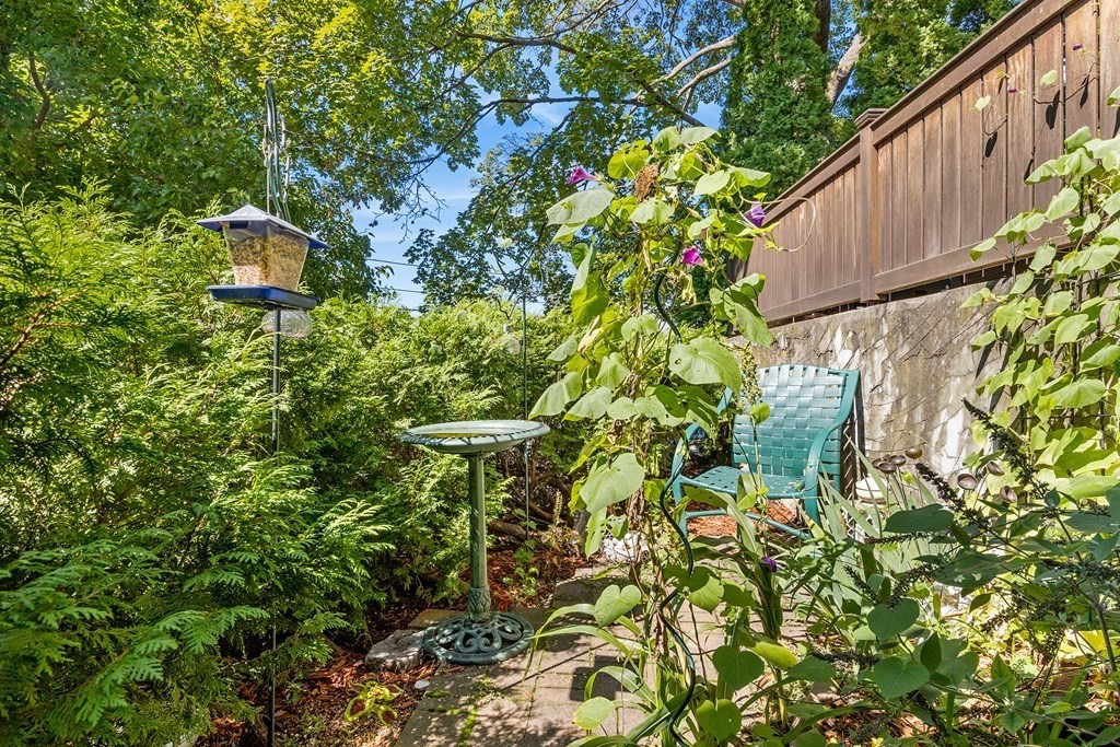 44 Cherry Street, Unit 2 Swampscott, MA 01907 - Photo 24 of 27