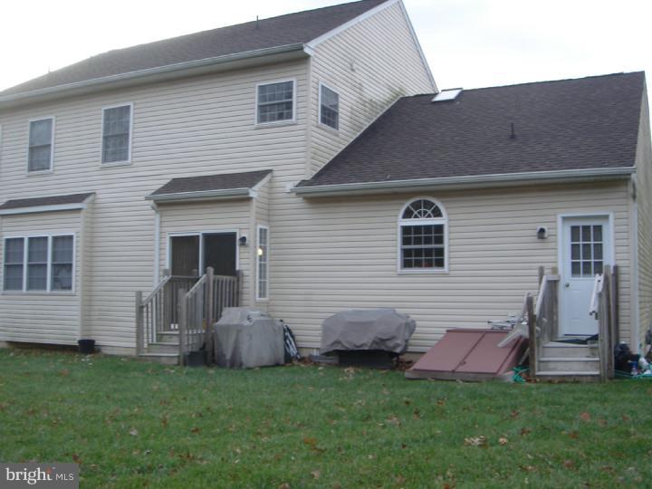 2 High Pointe Ridge Sicklerville, NJ 08081 - Photo 21 of 22 Exterior Back