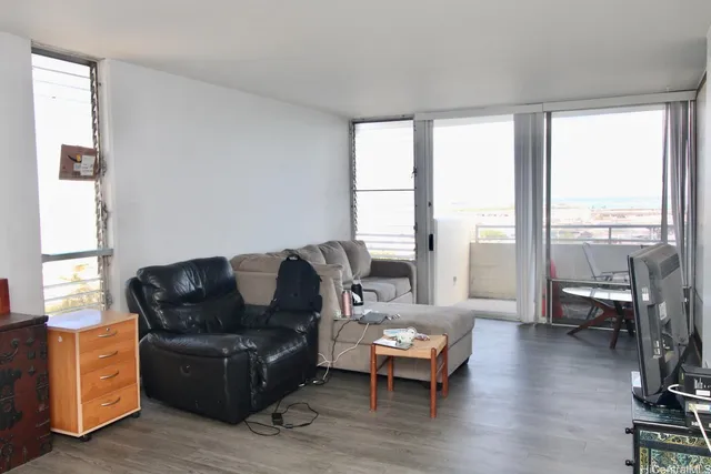 $469,000 | 1015 Ala Napunani Street, Unit 804, Honolulu, HI 96818